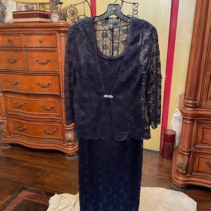 Formal/Mother of the Bride